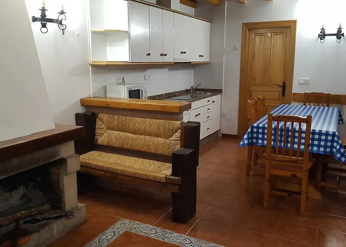 Pocotrigo Ferienhaus Linares (Cantabria)